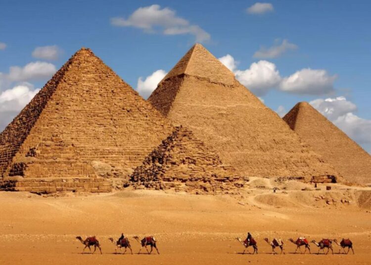 Un bout de la statue de Ramsès II restitué à l'Egypte