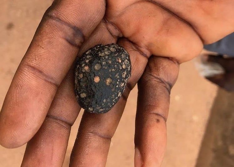 Les tectites de Côte d'Ivoire, découverte d'un trésor scientifique