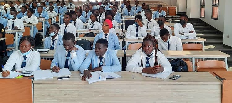 Des étudiants de l'université de San Pedro