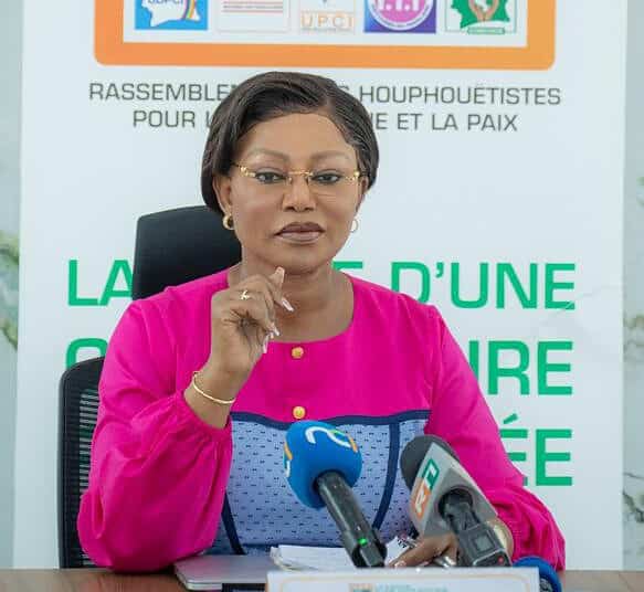 Nassénéba Touré mettant en garde les 100 militants indisciplinés du RHDP (DR)