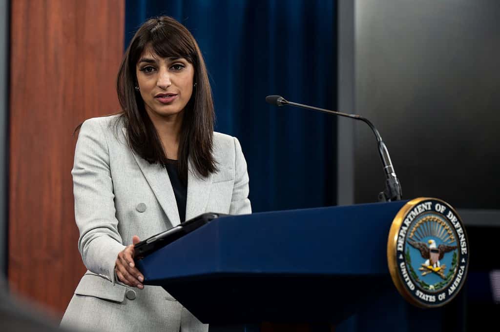 La porte-parole adjointe du Pentagone, Sabrina Singh, donne une conférence de presse, par Alexander Kubitza
