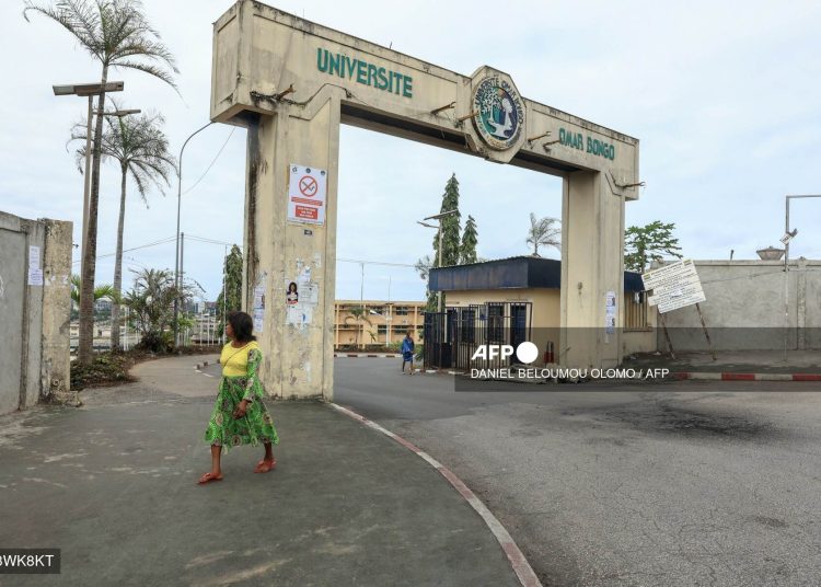 Photo par Daniel BELOUMOU OLOMO / AFP