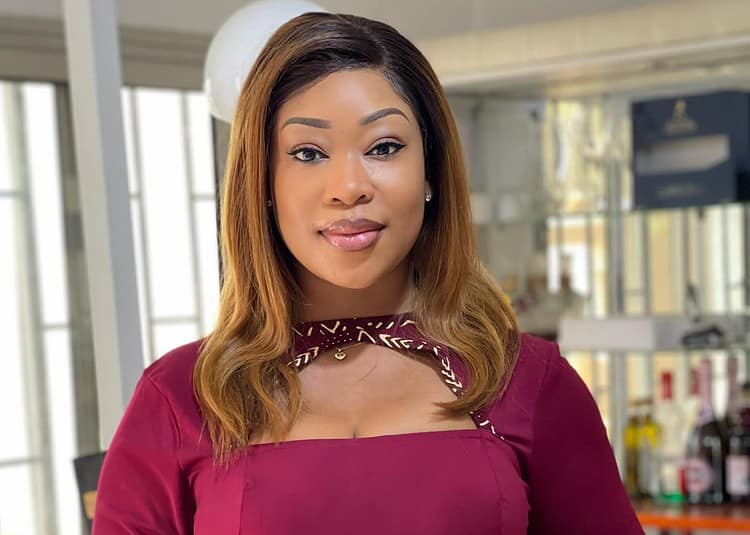 Akouba Olivia Angola, Fondatrice de Dabali Xpress