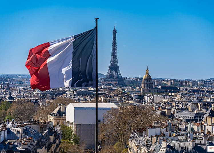 La capitale parisienne et la tour Eiffel / Photo par My B.