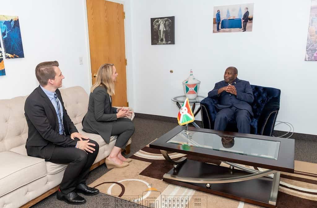 Le Chef de l’Etat burundais, Evariste Ndayishimiye, et une délégation de l’entreprise SpaceX