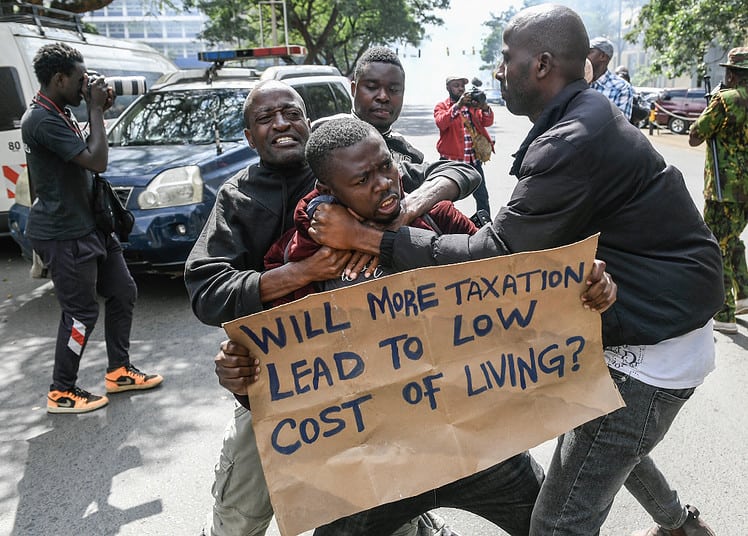 MANISFESTATION AU KENYA