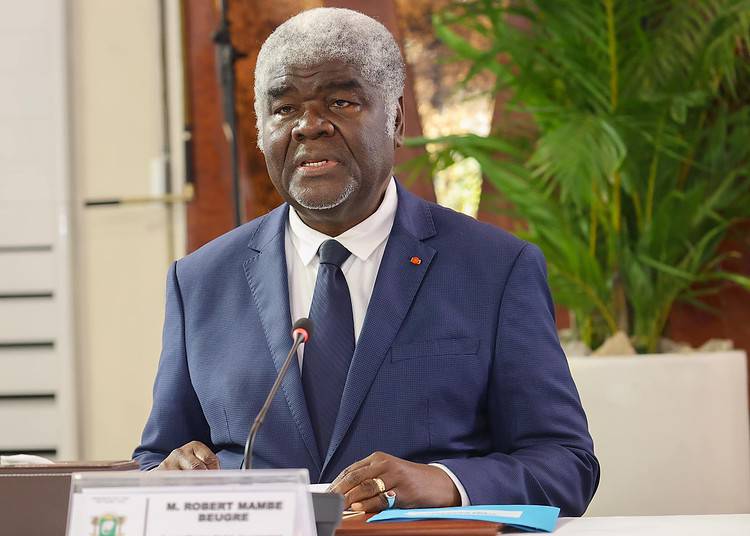 Le premier ministre ivoirien, Beugré Mambé