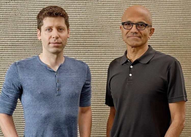 Sam Altman, exCEO de OpenAI et Satya Nadella, Directeur général de Microsoft