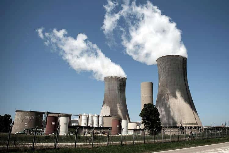 A picture taken on July 9, 2008 shows the Tricastin Nuclear Power Centre in Bollene, southern France. An accidental spillage of waste containing uranium occured on July 8, 2008 at one of France's top nuclear plants. Some 30 cubic metres (over 1,000 cubic feet) of effluents containing 12 grammes (easily less than half an ounce) of uranium per litre spilled out at the Tricastin Nuclear Power Centre. Residents in southern France were told not to drink water or eat fish from rivers despite tests showing an uranium leak at a nuclear plant was not as serious as previously thought. AFP PHOTO / FRED DUFOUR FRANCE-ENERGY-NUCLEAR-ACCIDENT