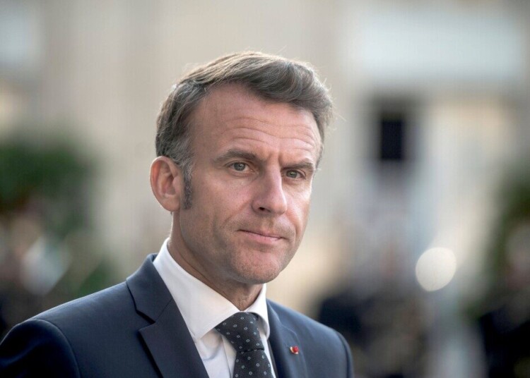 Emmanuel MACRON, President de la Republique Francaise, a recu Anwar IBRAHIM, Premier ministre de Malaisie, le 4 juillet 2025, au Palais de l Elysee, Paris, France.
Emmanuel MACRON, President of the French Republic, received Anwar IBRAHIM, Prime Minister of Malaysia, on July 4, 2025, at the Elysee Palace, Paris, France.//04NICOLASMESSYASZ_2025_07_04a_307a/Credit:NICOLAS MESSYASZ/SIPA/2507042322