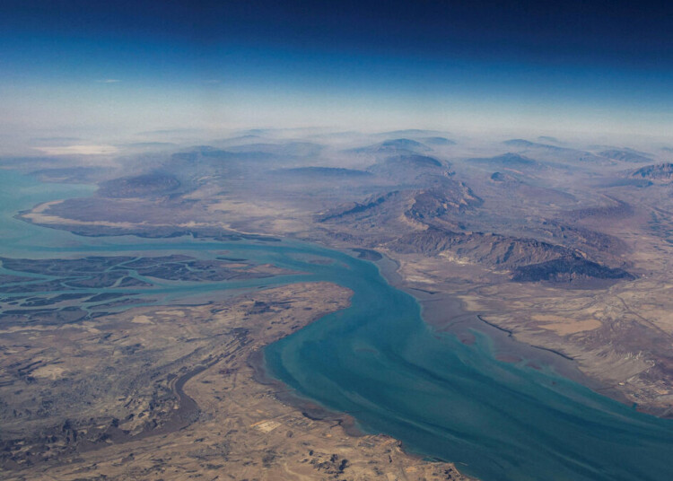 FILE PHOTO: An aerial view of the Iranian shores and the island of Qeshm in the strait of Hormuz, December 10, 2023. REUTERS/Stringer/File Photo