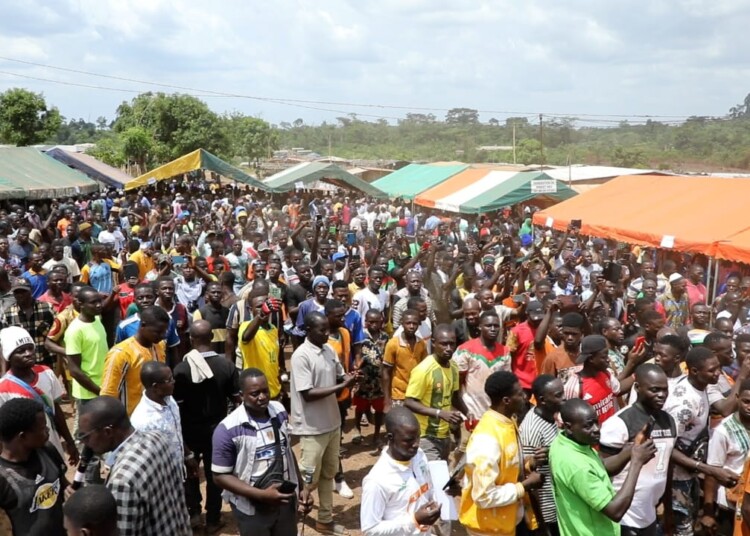 Côte d’Ivoire : Koné Moussa mobilise 20 000 producteurs face au blocage de 60 000 tonnes de cacao