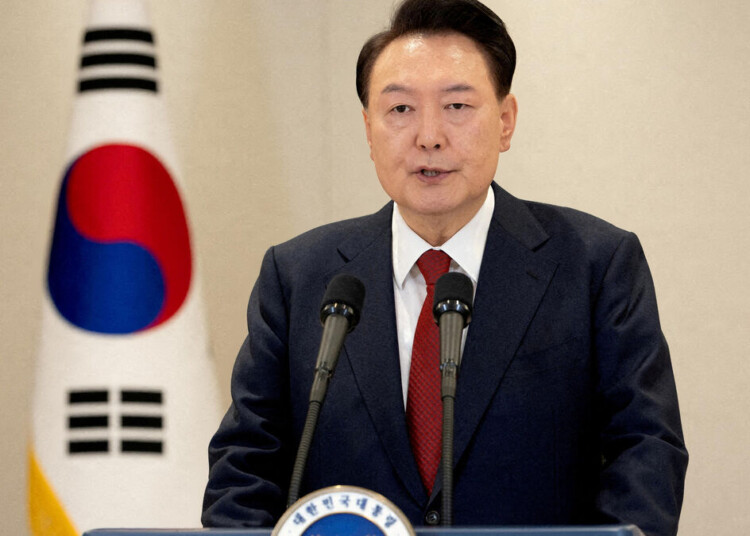 FILE PHOTO: South Korean President Yoon Suk Yeol delivers an address to the nation at the Presidential Office in Seoul, South Korea, December 12, 2024. The Presidential Office/Handout via REUTERS ATTENTION EDITORS - THIS IMAGE HAS BEEN SUPPLIED BY A THIRD PARTY/File Photo