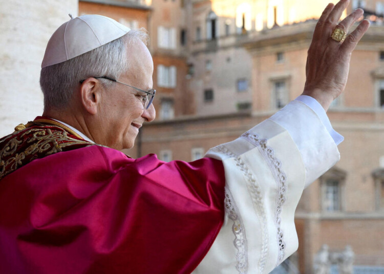Newly elected Pope Leo XIV, Cardinal Robert Prevost of the United States waves from the balcony of St. Peter's Basilica, at the Vatican, May 8, 2025. Vatican Media/Francesco Sforza/Handout via REUTERS ATTENTION EDITORS - THIS IMAGE WAS PROVIDED BY A THIRD PARTY.