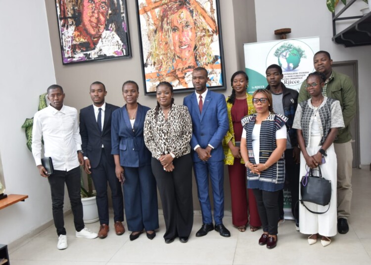 Lutte contre la pollution plastique : le RJICCE engage les écoles dans une nouvelle dynamique citoyenne